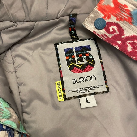 Burton Women’s Large ski / snowboard jacket - Picture 2 of 2